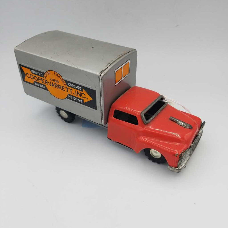 Vintage Tin Truck (DR)