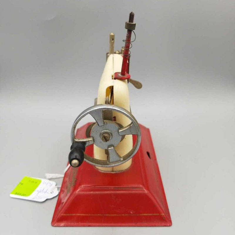 1940's Toy Sewing Machine (DS) (1431)