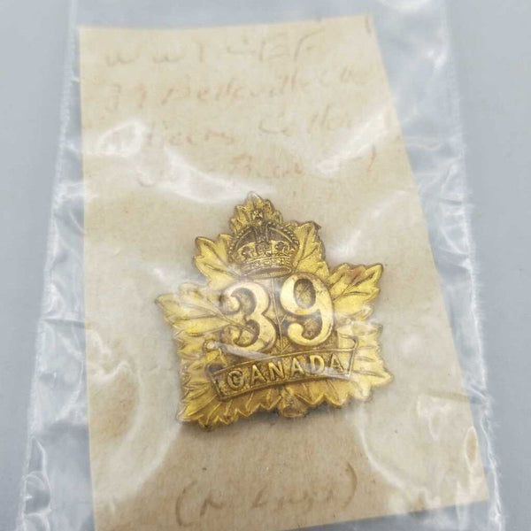 WW1 Canadian military officer collar badge Reg # 39 th Belleville (JL)
