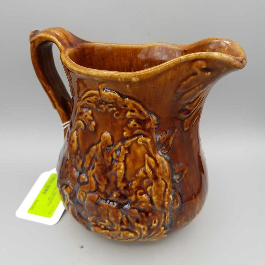 Hunter / dog pottery Pitcher (JAS)