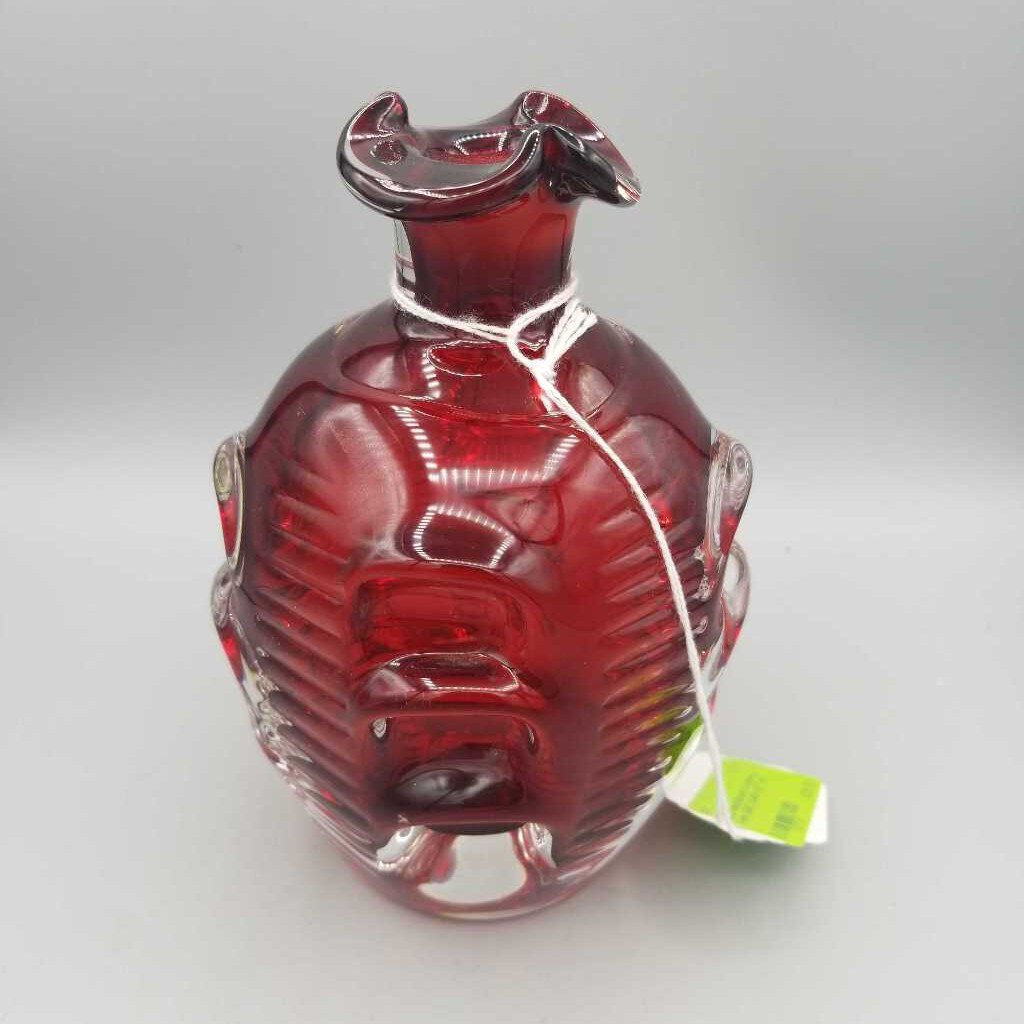 Hand Blown Cranberry Vase (GEC) G400