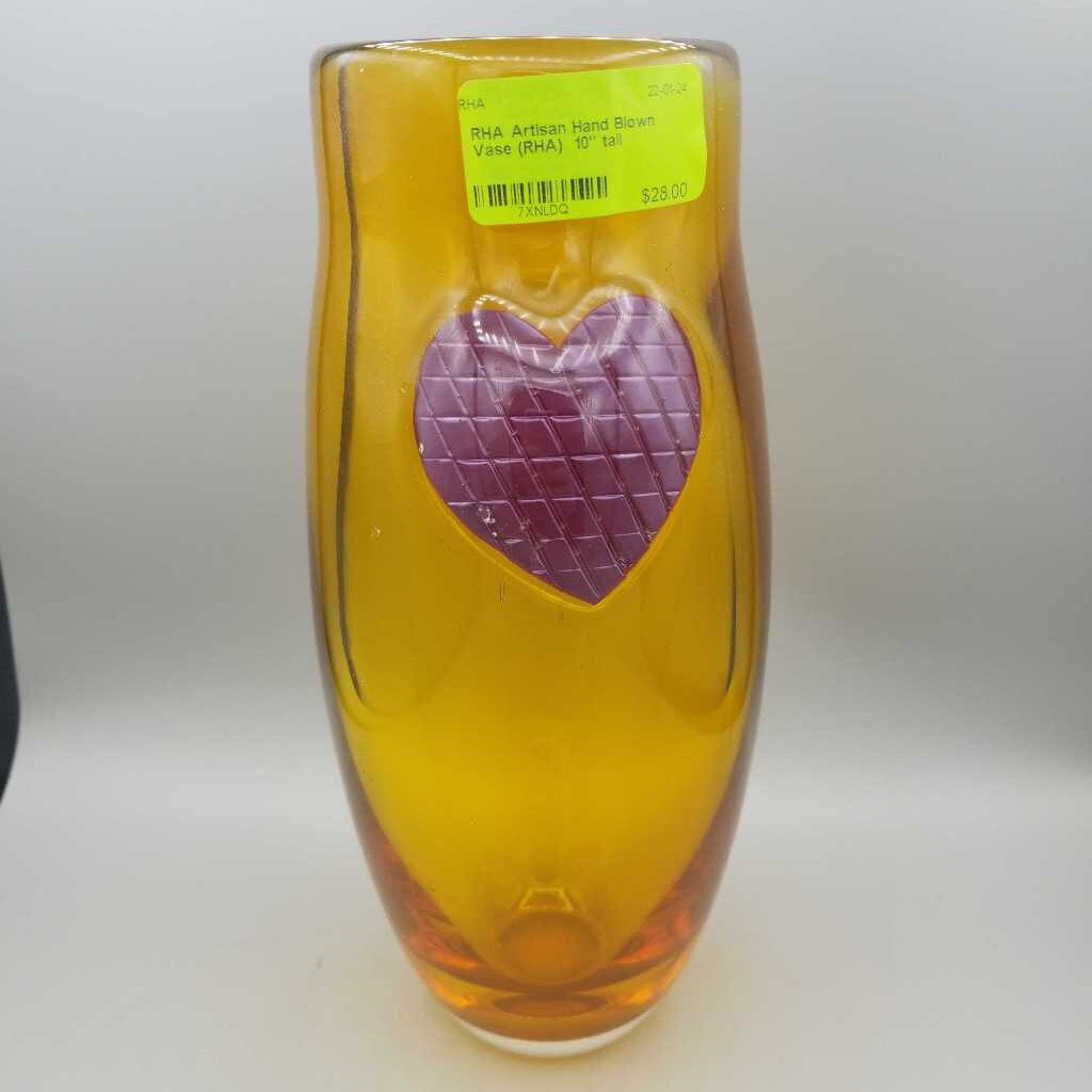 Artisan Hand Blown Vase (RHA)