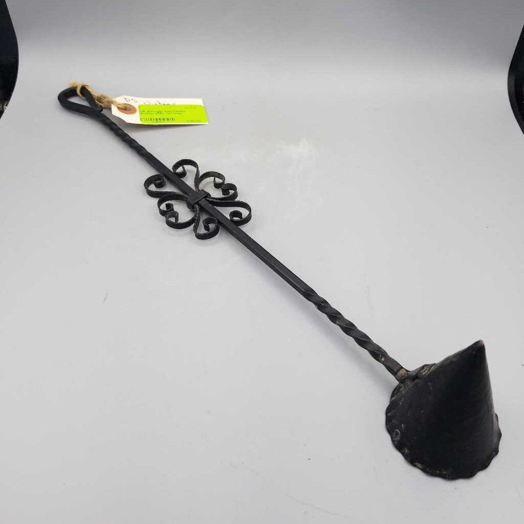 Wrought Iron Candle Snuffer (DS)