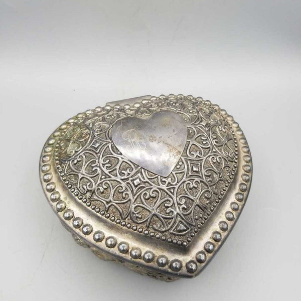 Metal Heart Jewel Box (JAS)