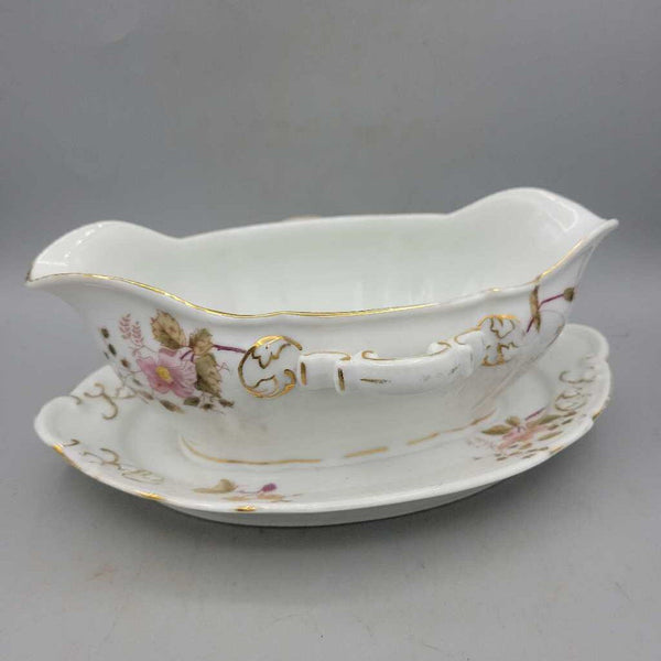 Heavy one-piece porcelain Gravy Boat and Plate (TT) 163