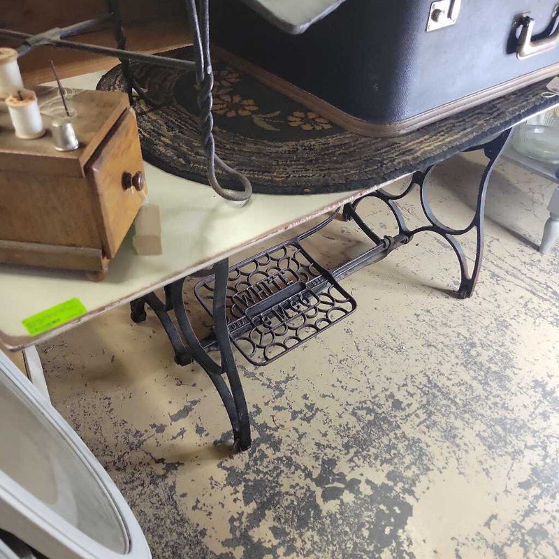 Cast Sewing Machine Base Table