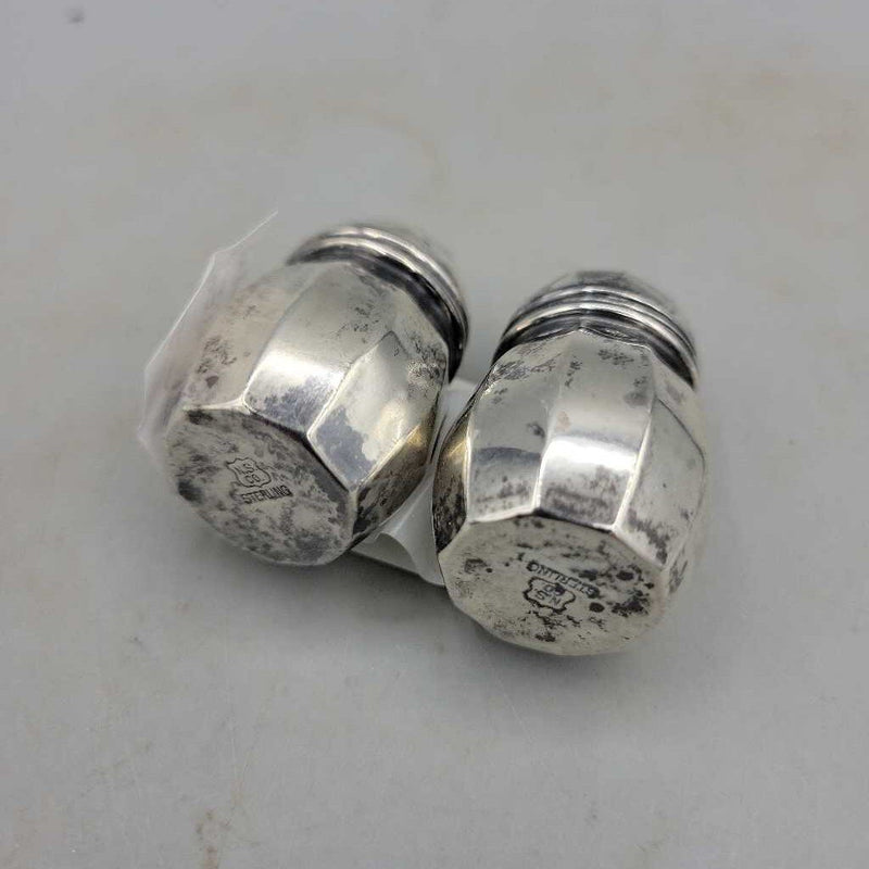Sterling Silver Small Salt and Pepper (JH49)