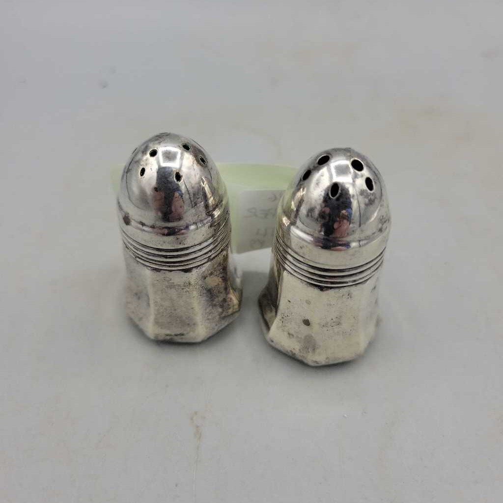 Sterling Silver Small Salt and Pepper (JH49)