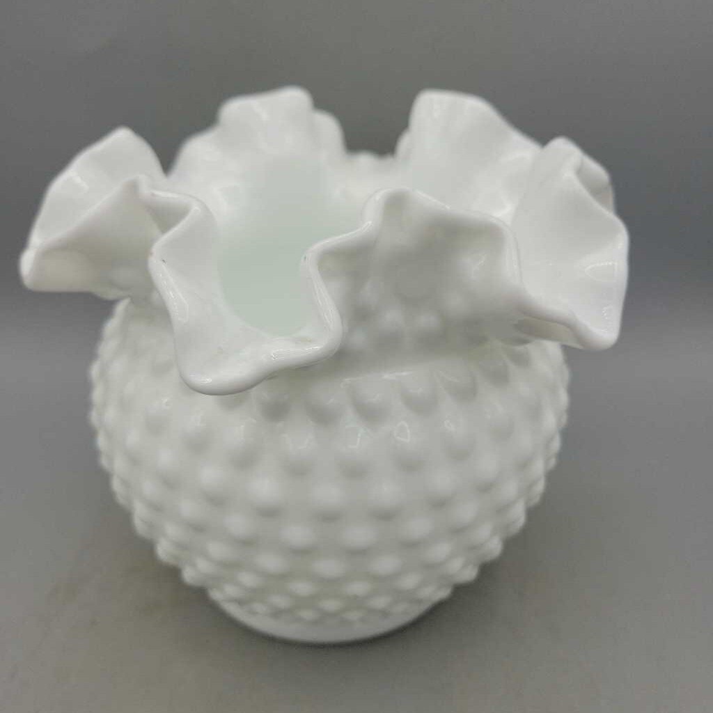 Fenton Milk Glass Vase Hobnail (DS) 2087