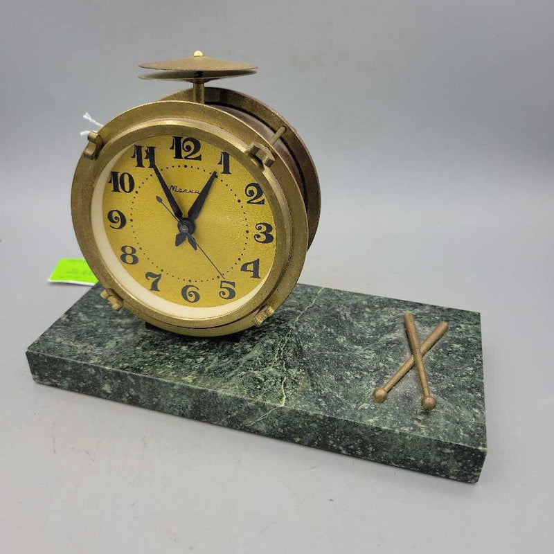 Vintage Desk Clock (DS) 2179