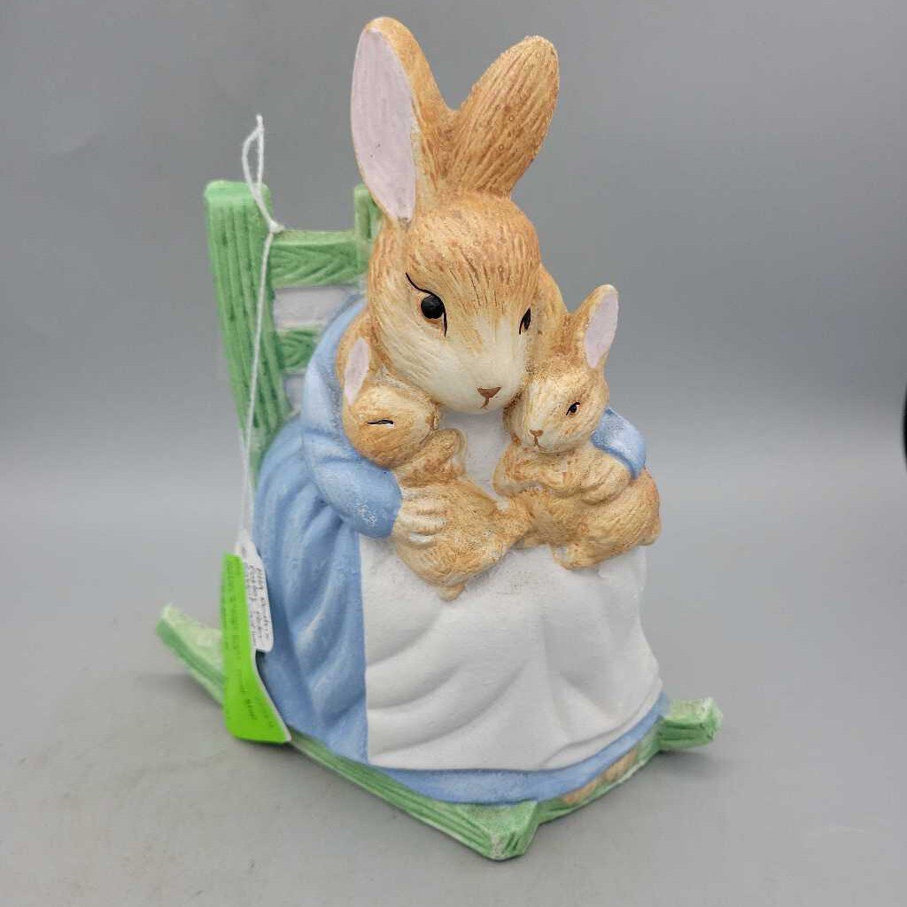 Peter Rabbit Cast Door Stop (RHA)