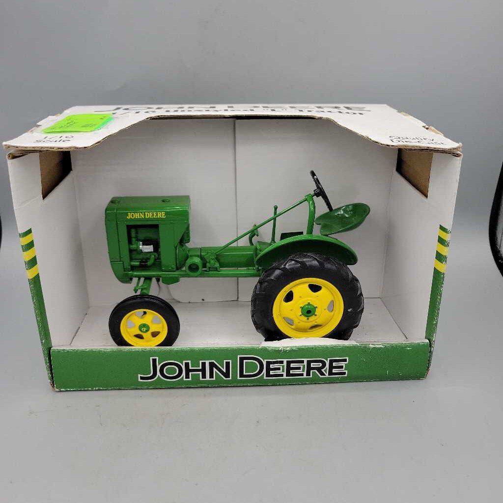 John Deere Model "L" Tractor (RAE)