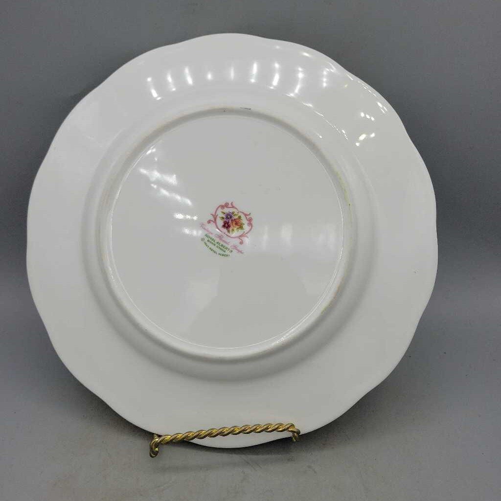 Royal Albert Plate "Floral Grape" (LIND) C72