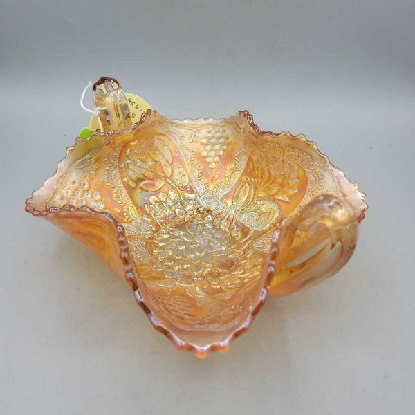 Carnival Glass Fenton Bowl Grape and Lotus (JH49)