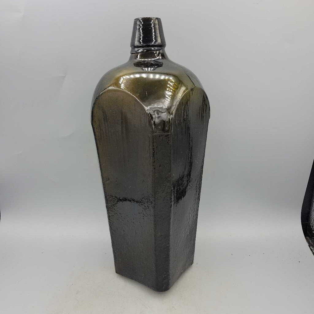 Antique Cased Gin bottle (JAS)