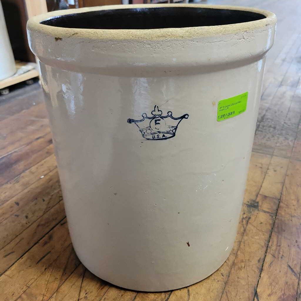 5 Gallon USA pottery crock (JP)