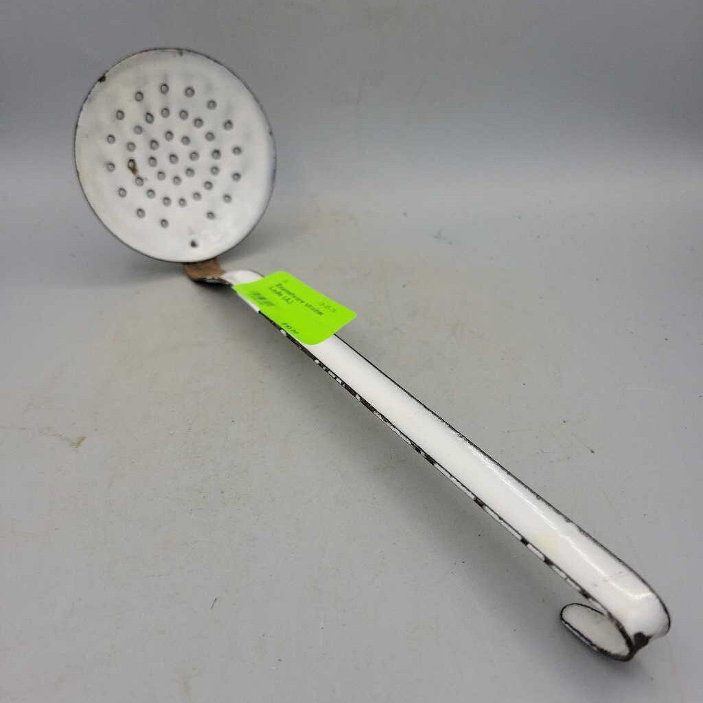 Enamelware strainer Ladle (JL)