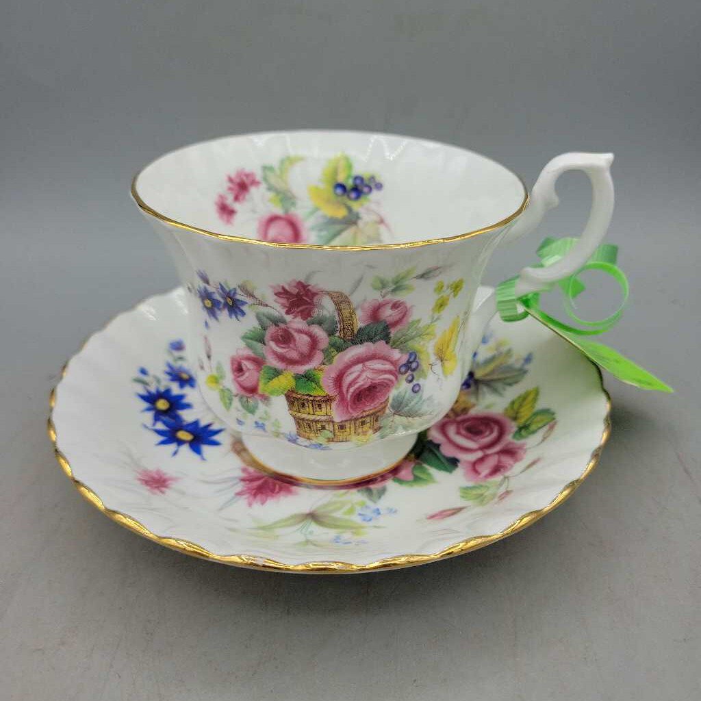 Royal Albert Cup and Saucer Basket of flowers (TRE)