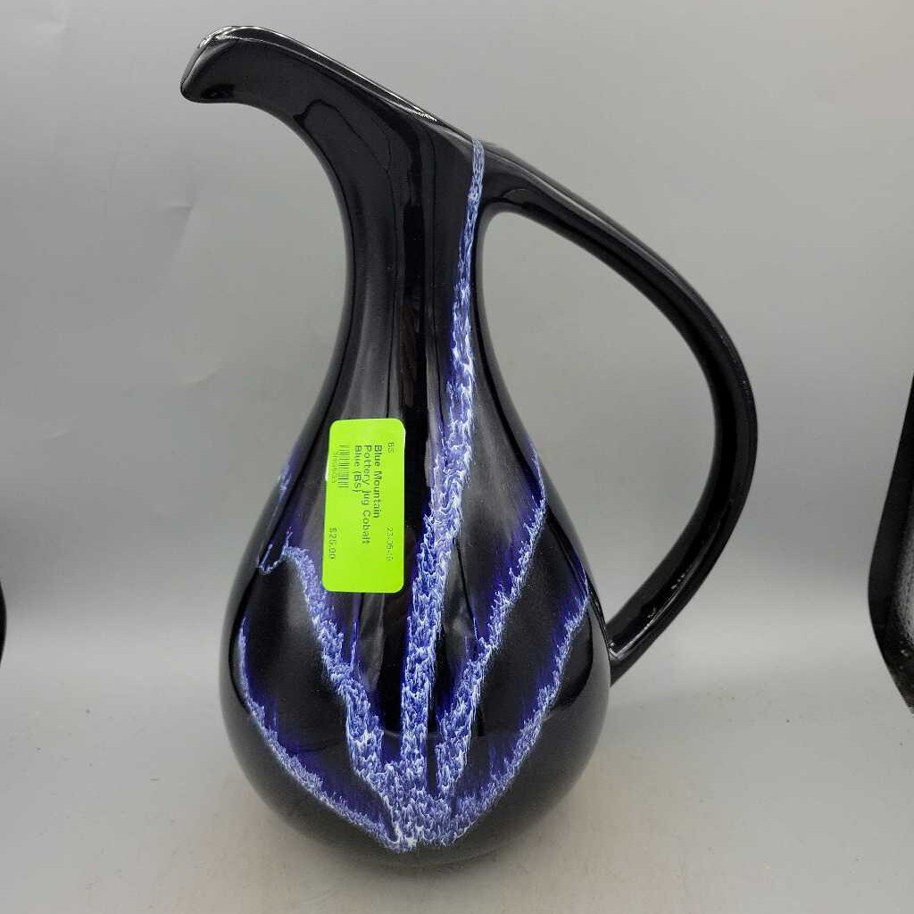 Blue Mountain Pottery jug Cobalt Blue (BS)