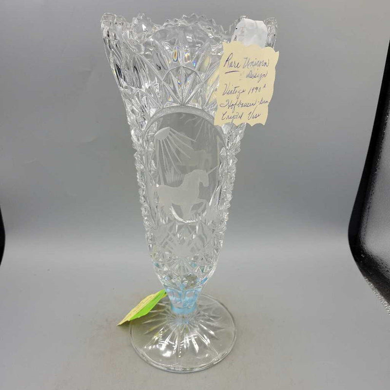 Unicorn Glass Vase (Tre)