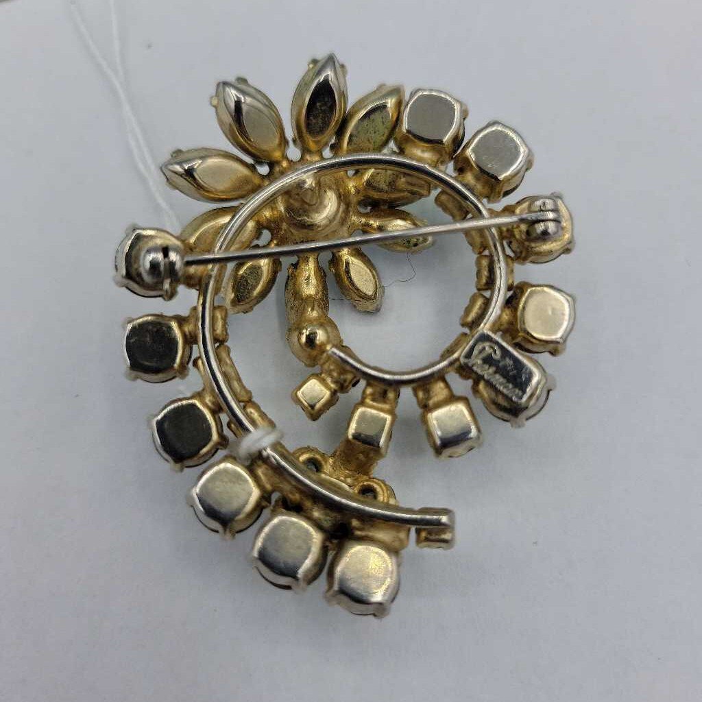 Vintage Sherman Flower Brooch = VT #7403