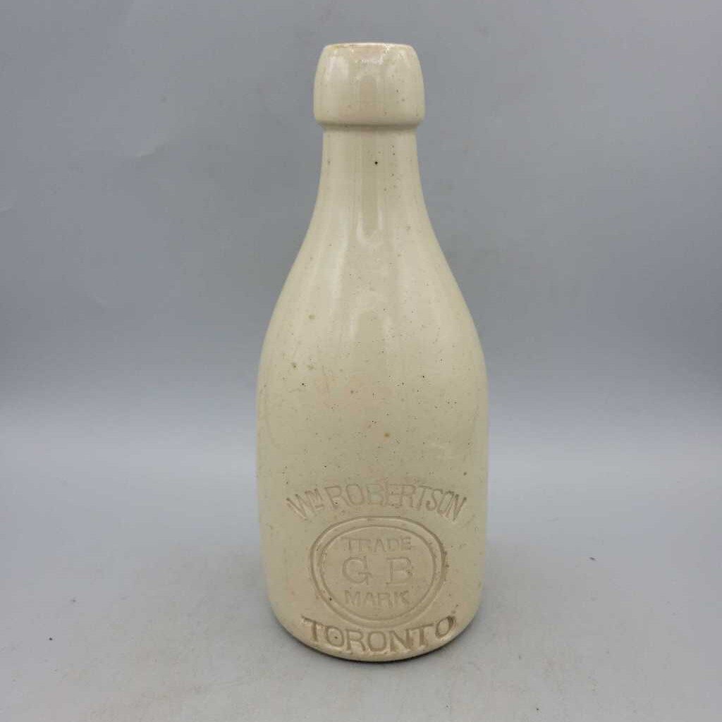 W m Robertson Ginger Beer Bottle Toronto (Jef)