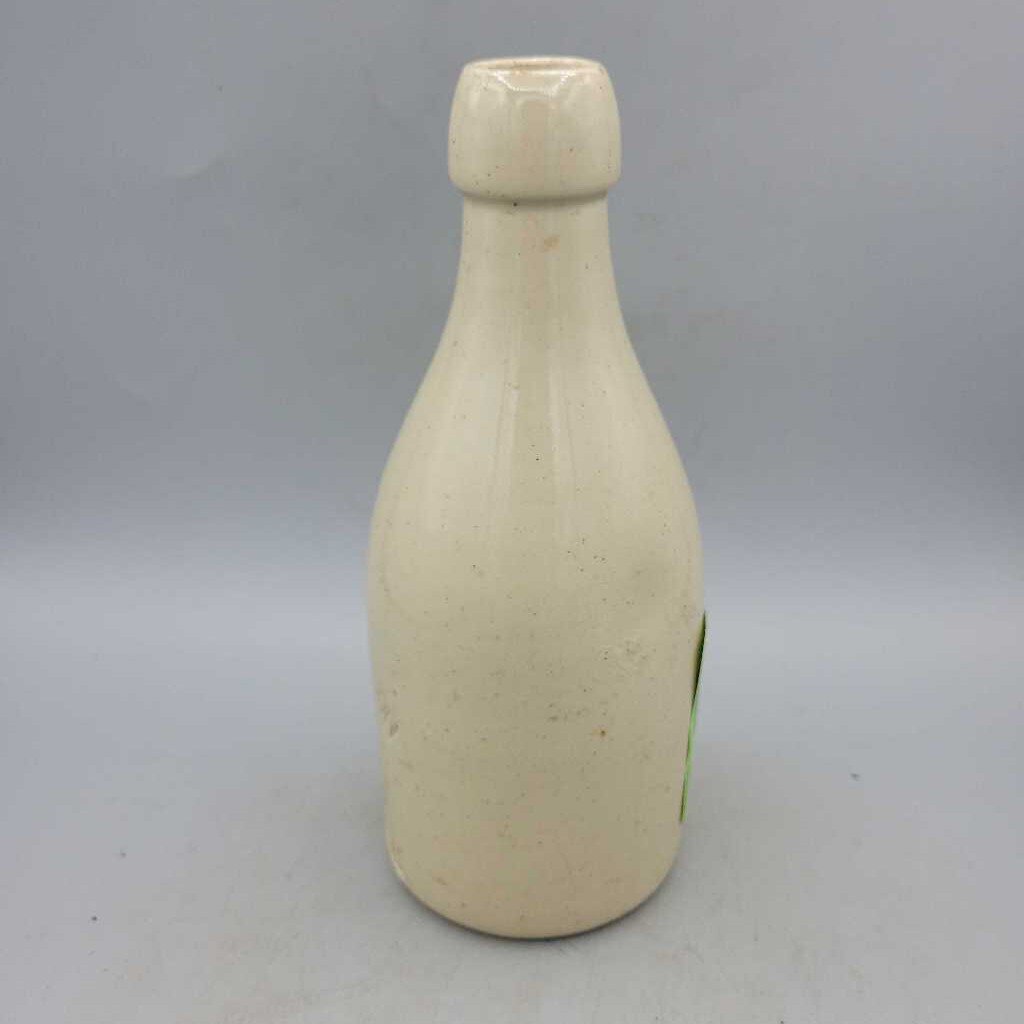 W m Robertson Ginger Beer Bottle Toronto (Jef)