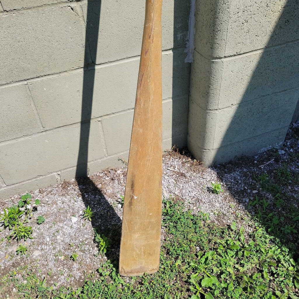 Wooden Oar (WR)