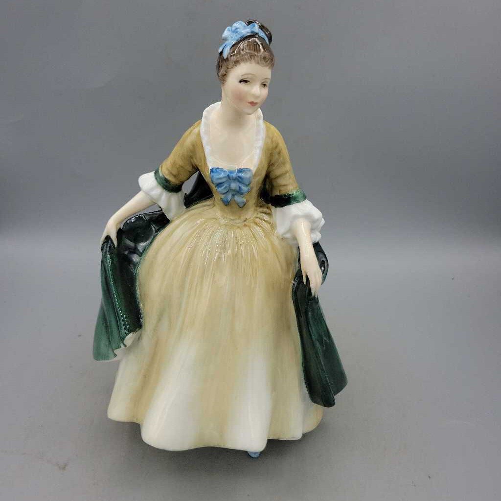 Royal Doulton HN 2264 Elegance 1960 (GEC)