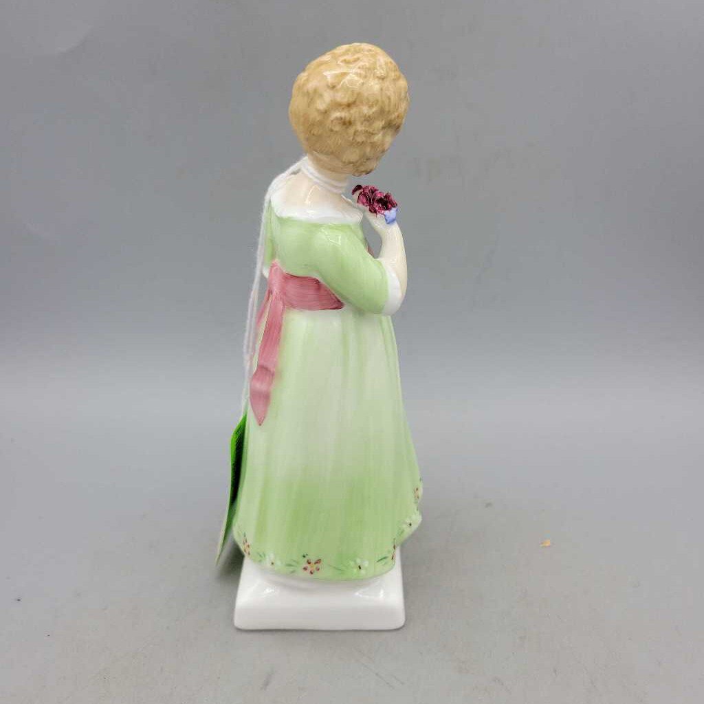 Royal Doulton Figure "Tess" (DEB)