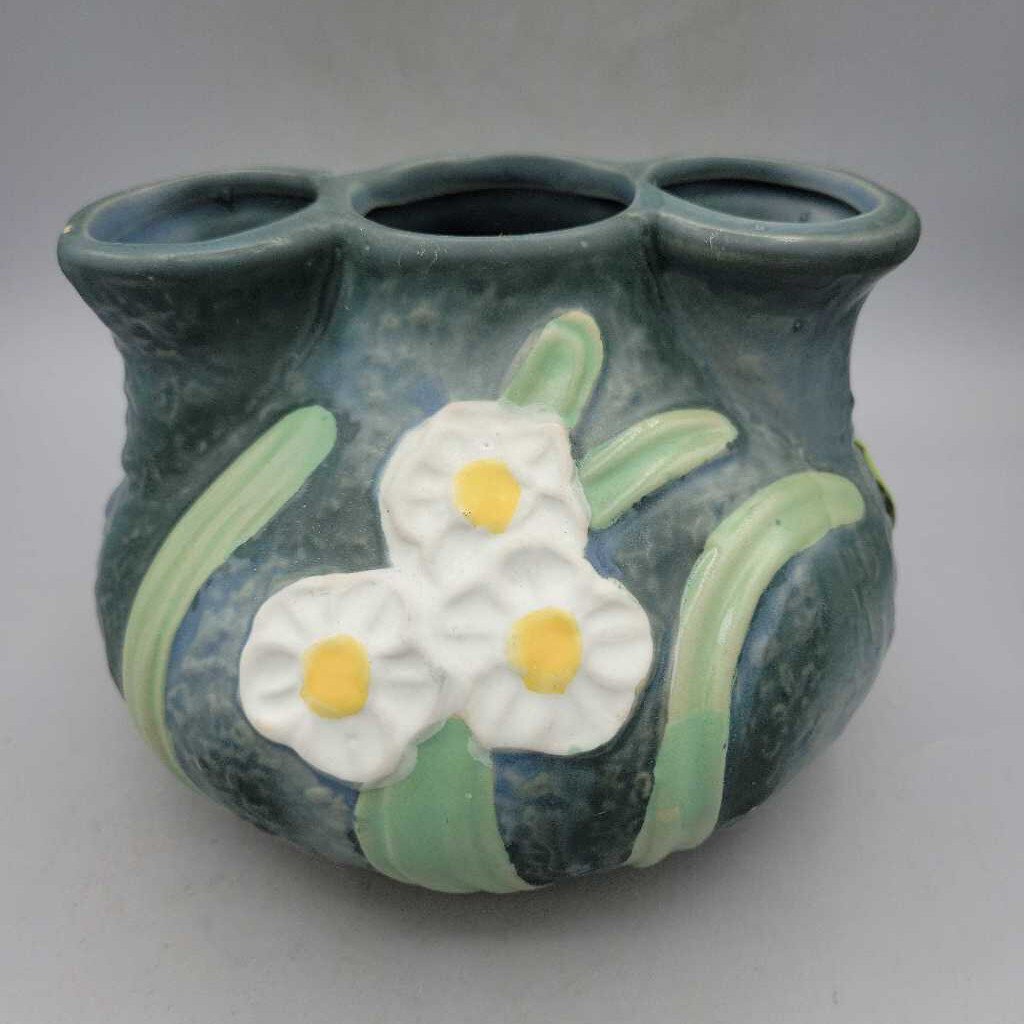 Roseville pottery