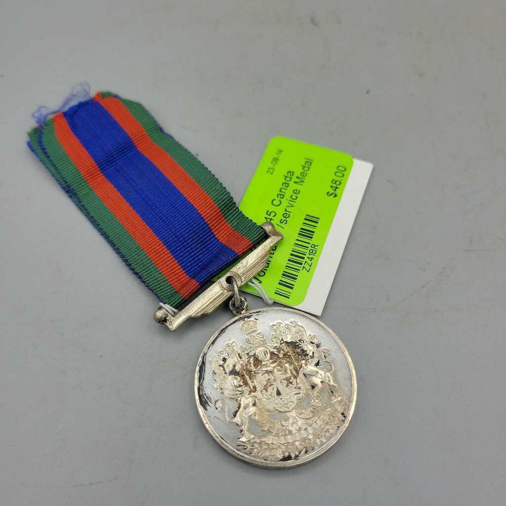 1939 1945 Canada Voluntary /service Medal and Ribbon (JL)