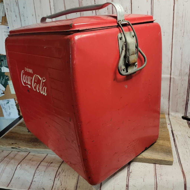 Coca Cola Cooler St Thomas metal 1955 (CAT) B329