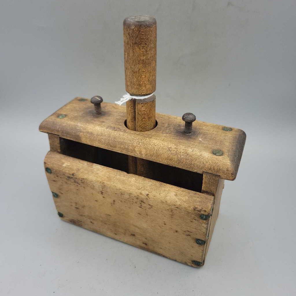 Wooden Butter Press (MEB) TG