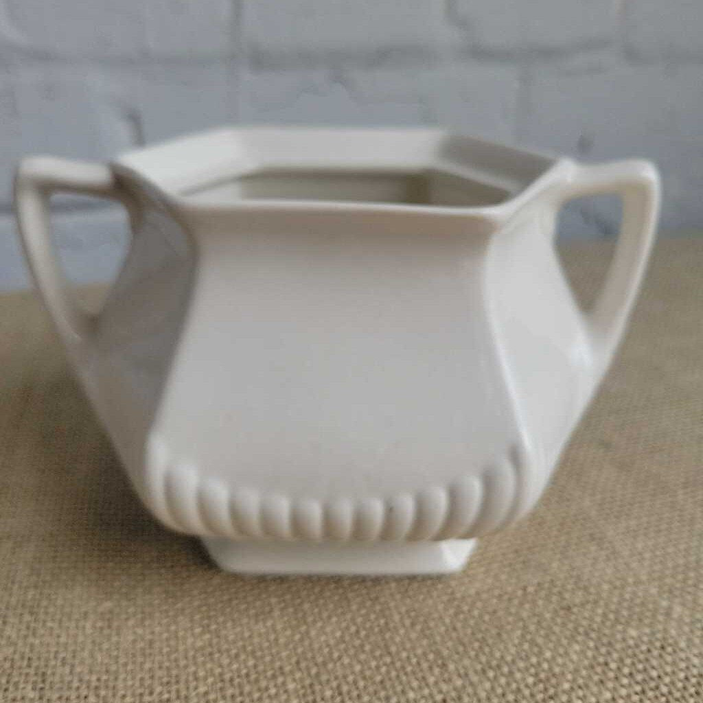 English Ironstone Sugar Bowl (HF3)