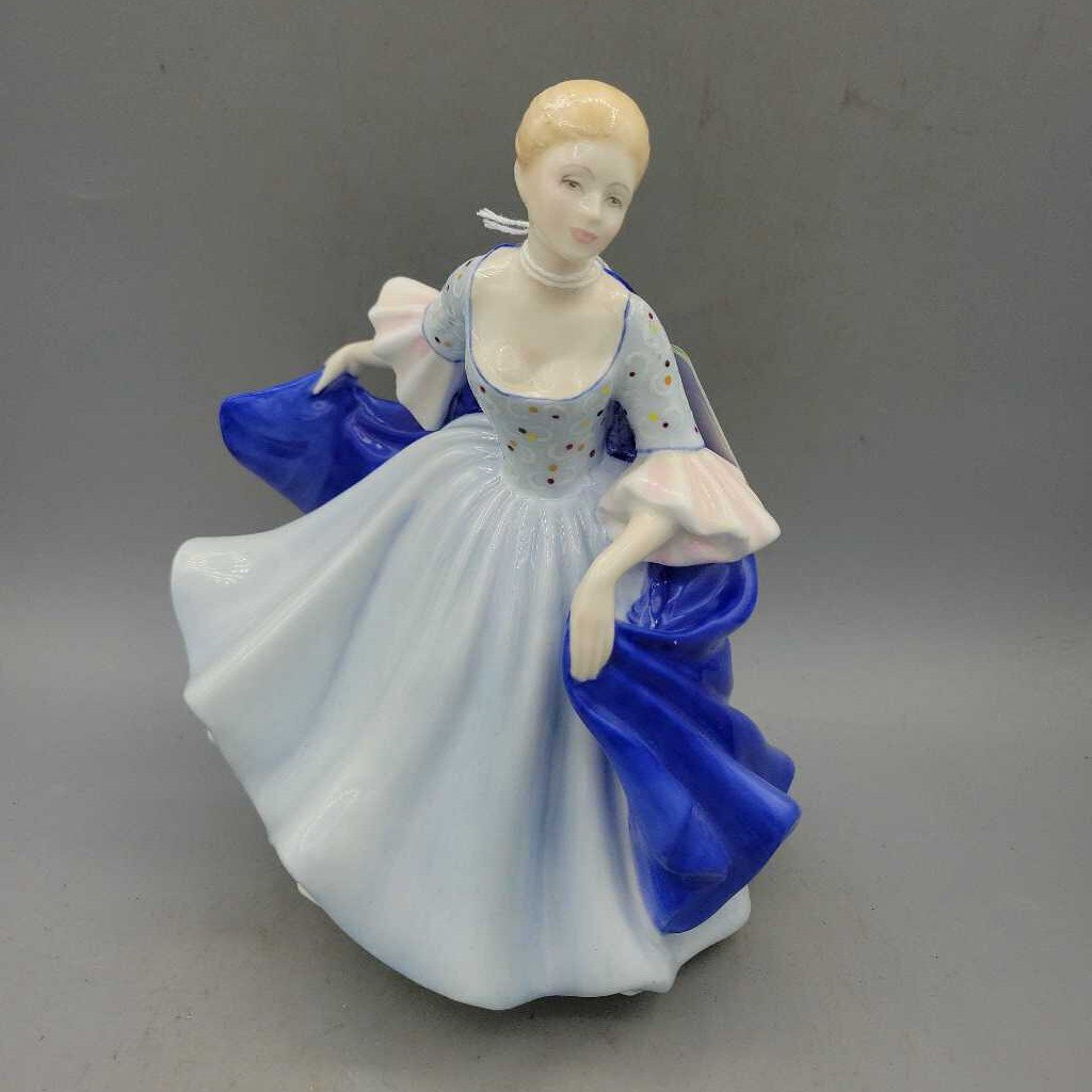 Royal Doulton Dulcie HN 2305 (NS) #3208