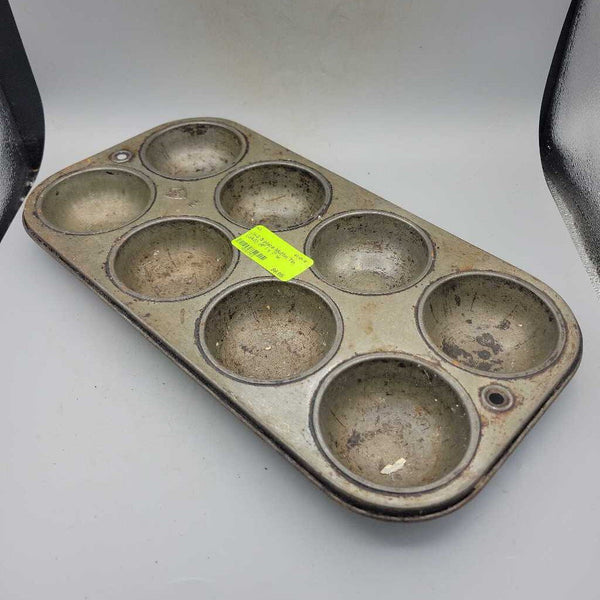 8 place Muffin Tin (JAS)