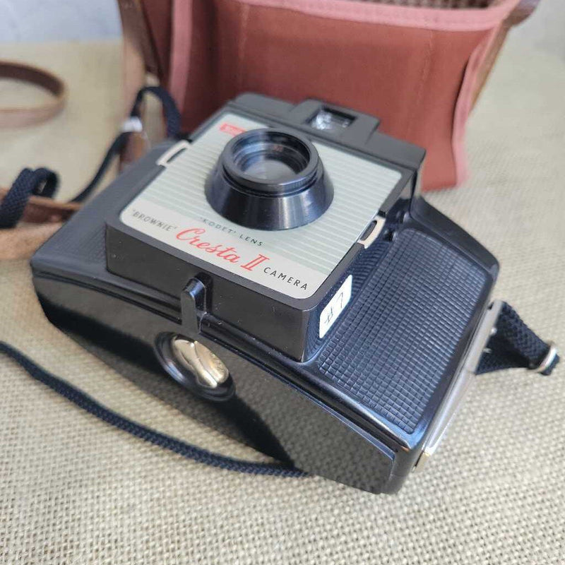 1956 Kodak Cresta Camera with case (TAF)