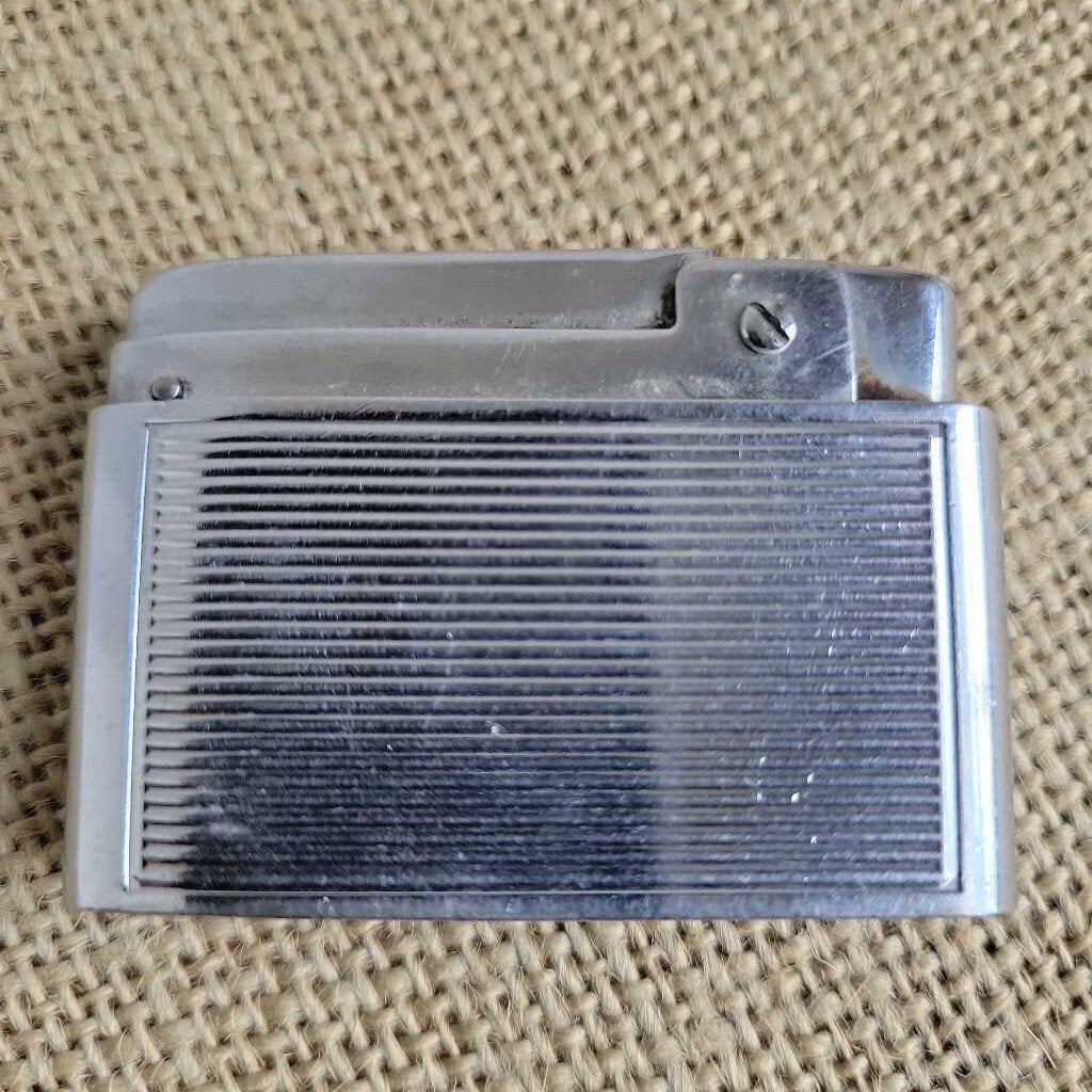 Bentley Lighter (DR)