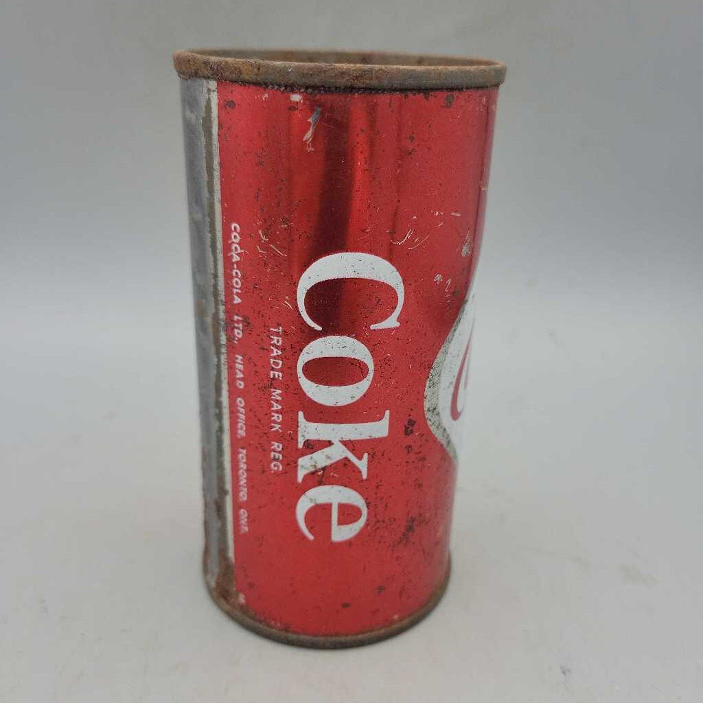 Coca Cola Soda Pop can (Jef)