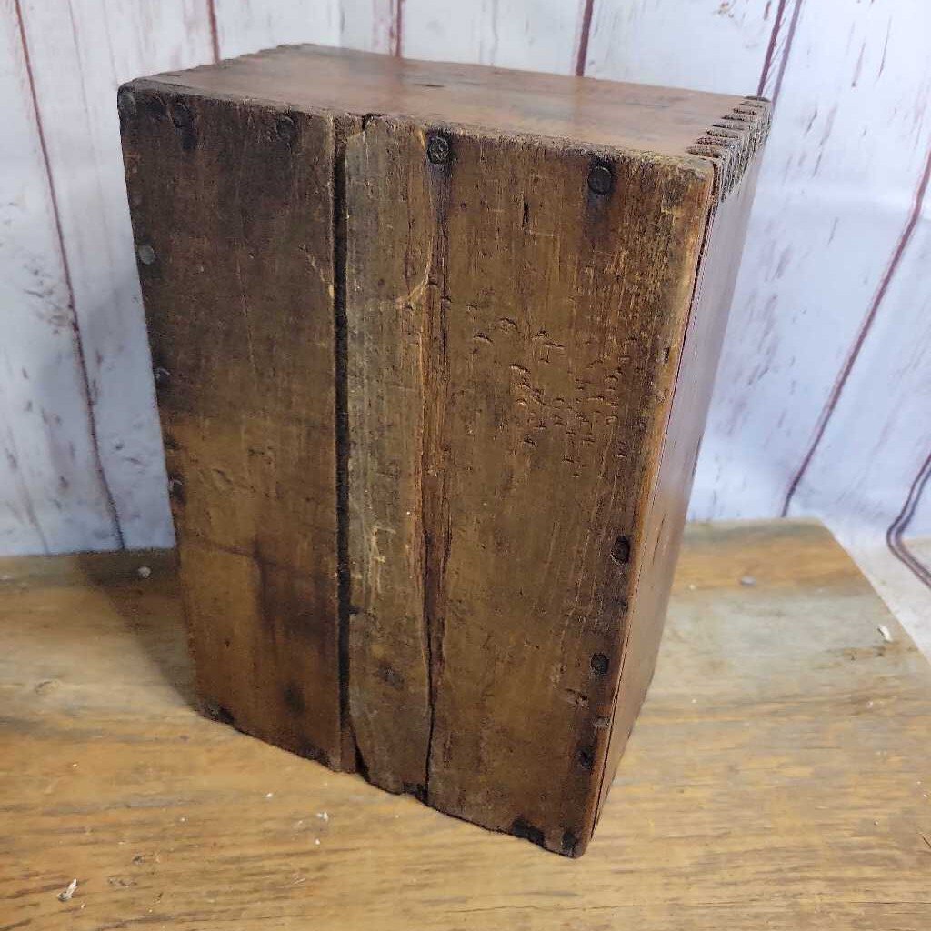 Franklin Steel works Crate Hamilton (JAS) Franklin Steel works Crate Hamilton (JAS)