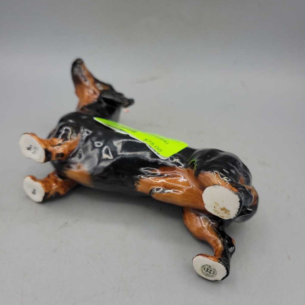 Royal Doulton - Dachshund Dog (P1294)