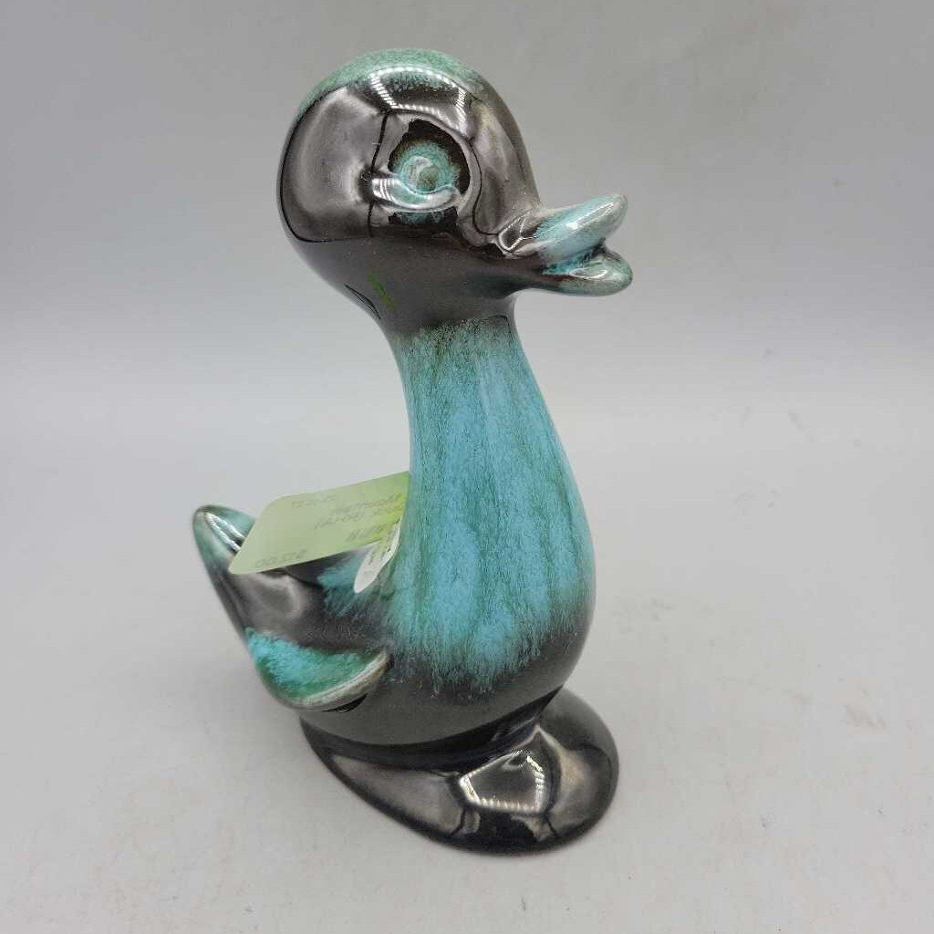 Blue Mountain Pottery Duck (RHA)