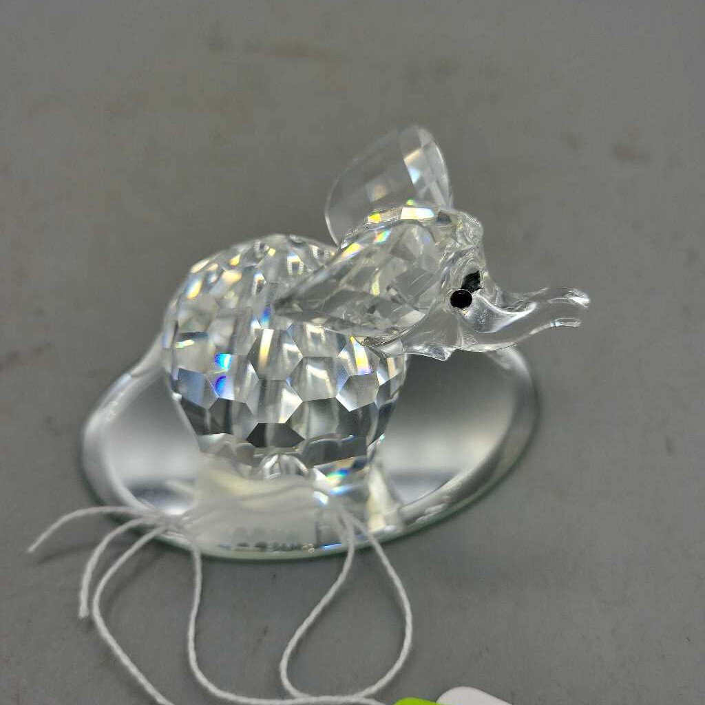 Swarovski Crystal Elephant (DEB)