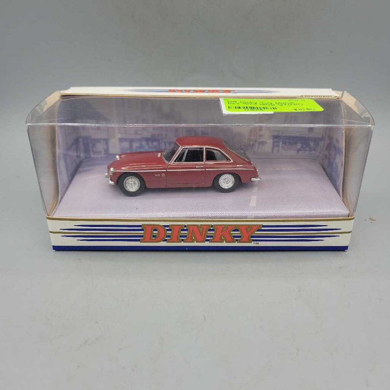 Dinky Toy Match box 1973 MGB GT(DR)