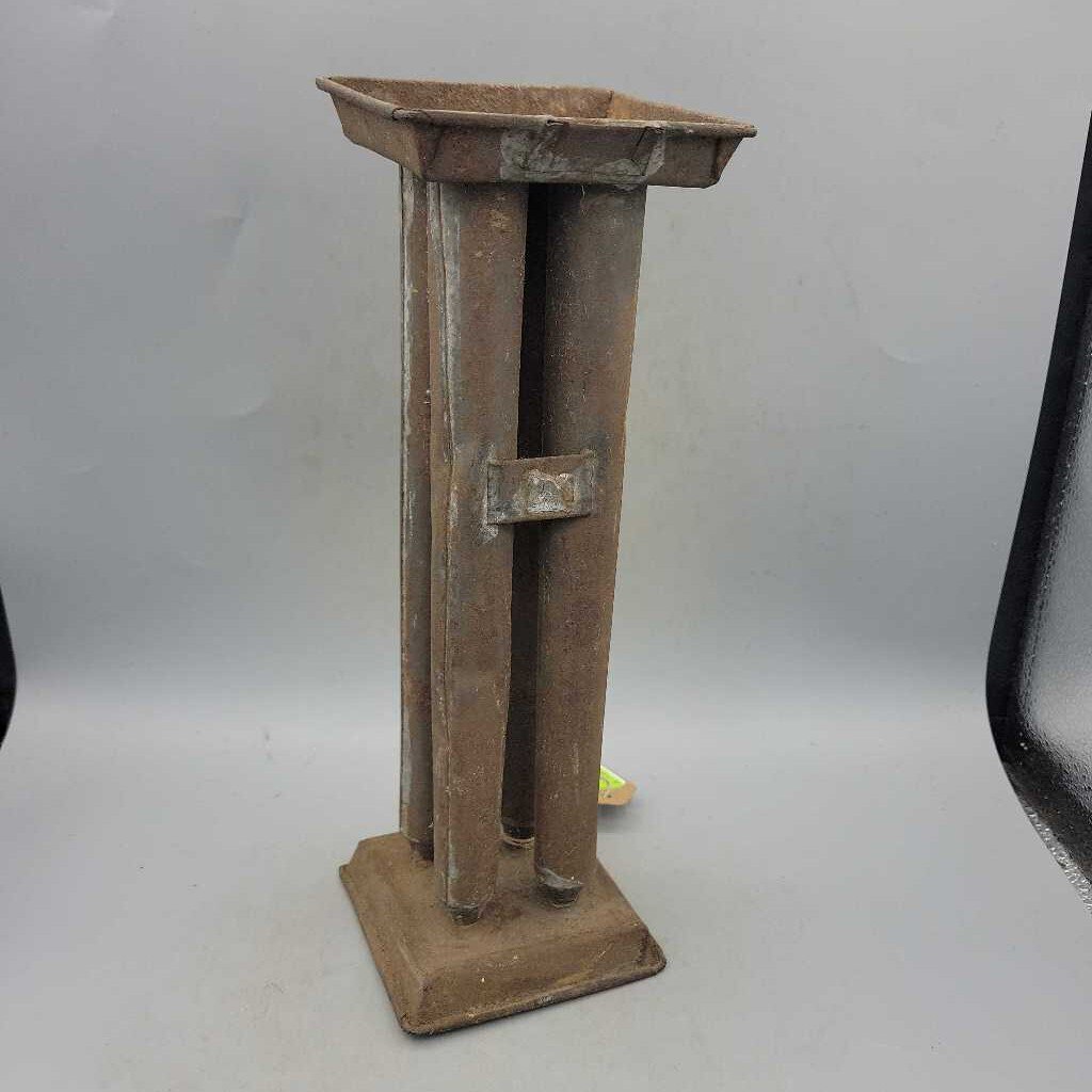 Primitive Candle Mold (OH)