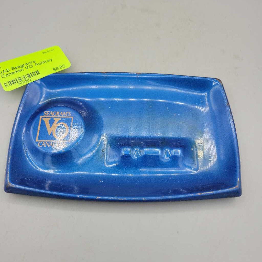 Seagram's Canadian VO Ashtray (JAS)