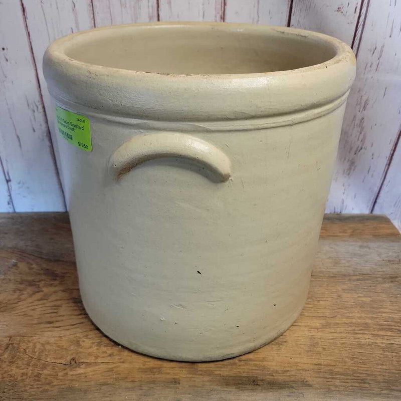 3 Gallon Brantford Stoneware Crock (YVO) (401)
