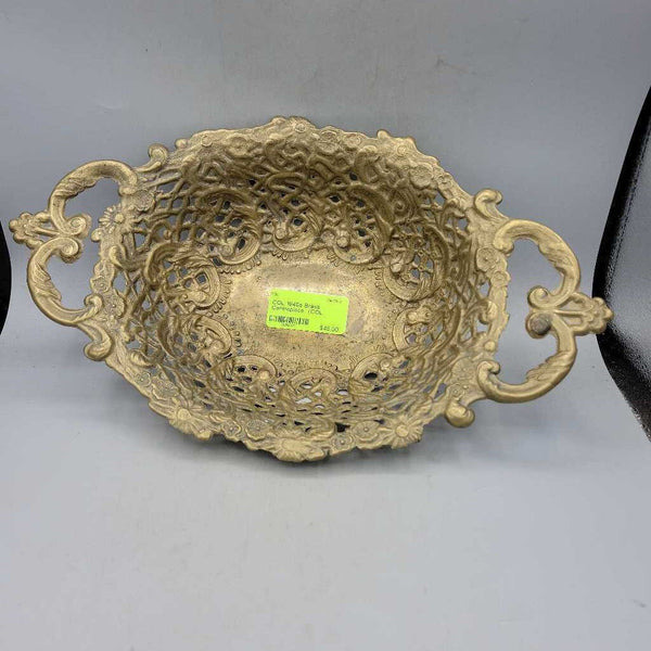 1940s Brass Centrepiece (COL #1623) 1940s Brass Centrepiece (COL #1623)