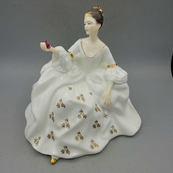 Royal Doulton "My Love " Figurine (YVO) 401 HN 2339